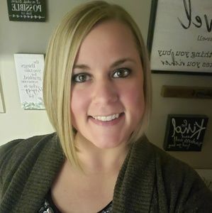 Meet your Posher, Amber